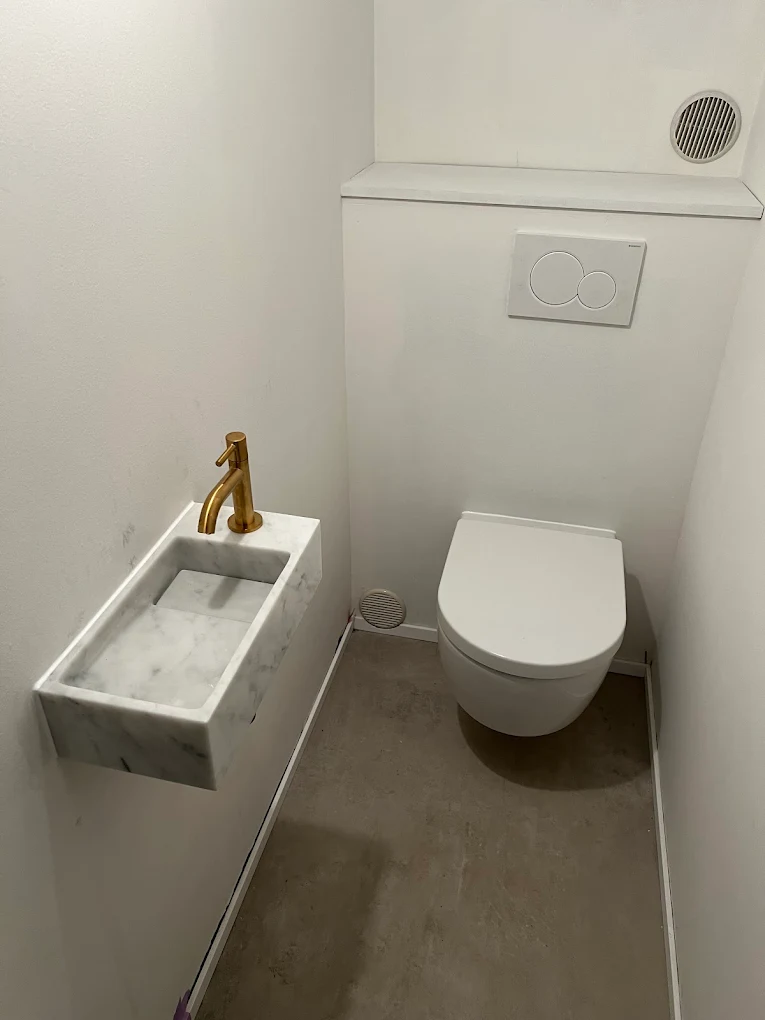 Sanitair Plaatsen